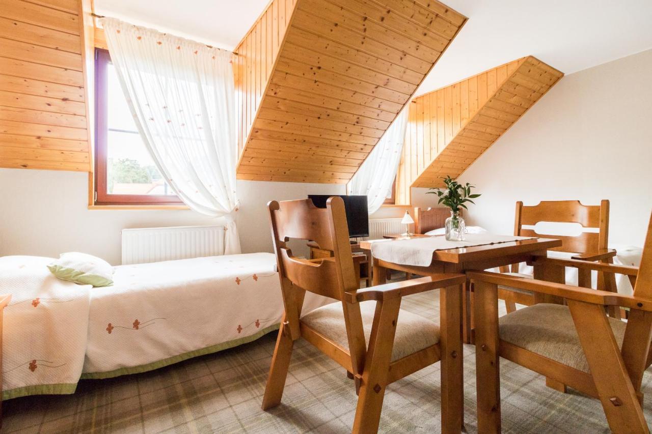 Hotel Osada Karbowko Wellness & Spa Elgiszewo  ภายนอก รูปภาพ