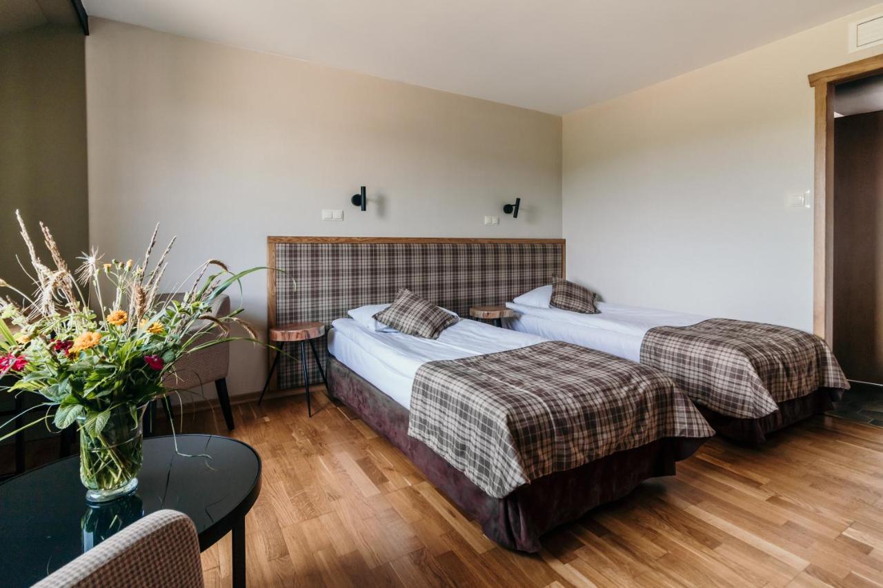 Hotel Osada Karbowko Wellness & Spa Elgiszewo  ภายนอก รูปภาพ